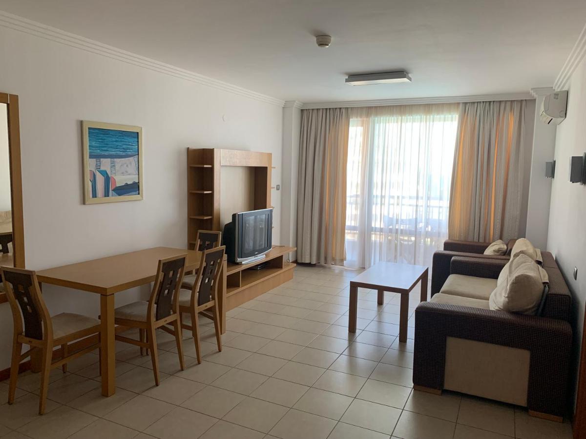 Kalina Private Apartments In Emerald Resort, 拉夫达 外观 照片