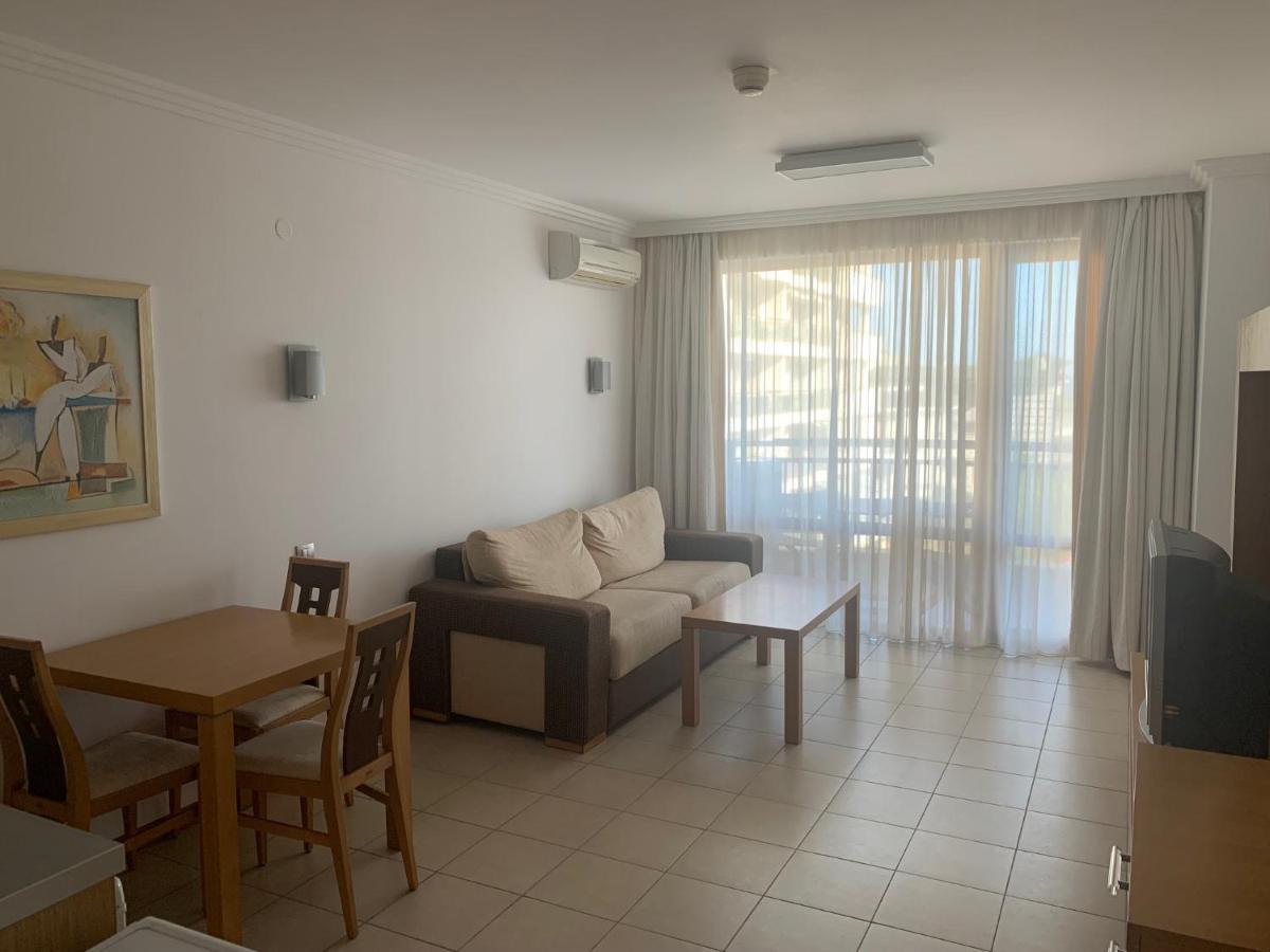 Kalina Private Apartments In Emerald Resort, 拉夫达 外观 照片