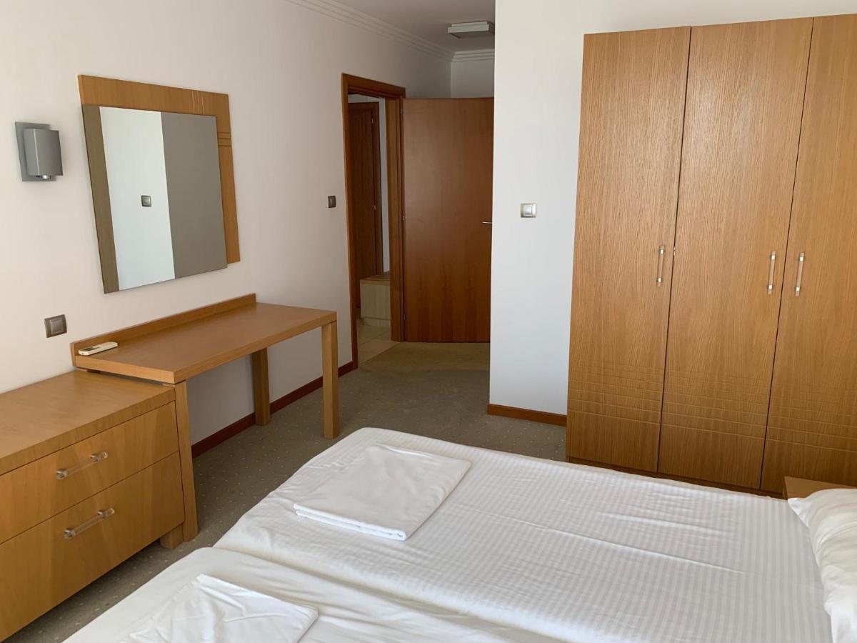 Kalina Private Apartments In Emerald Resort, 拉夫达 外观 照片