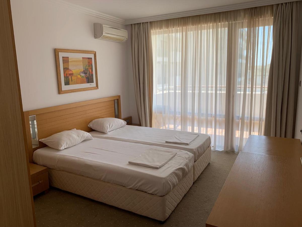 Kalina Private Apartments In Emerald Resort, 拉夫达 外观 照片