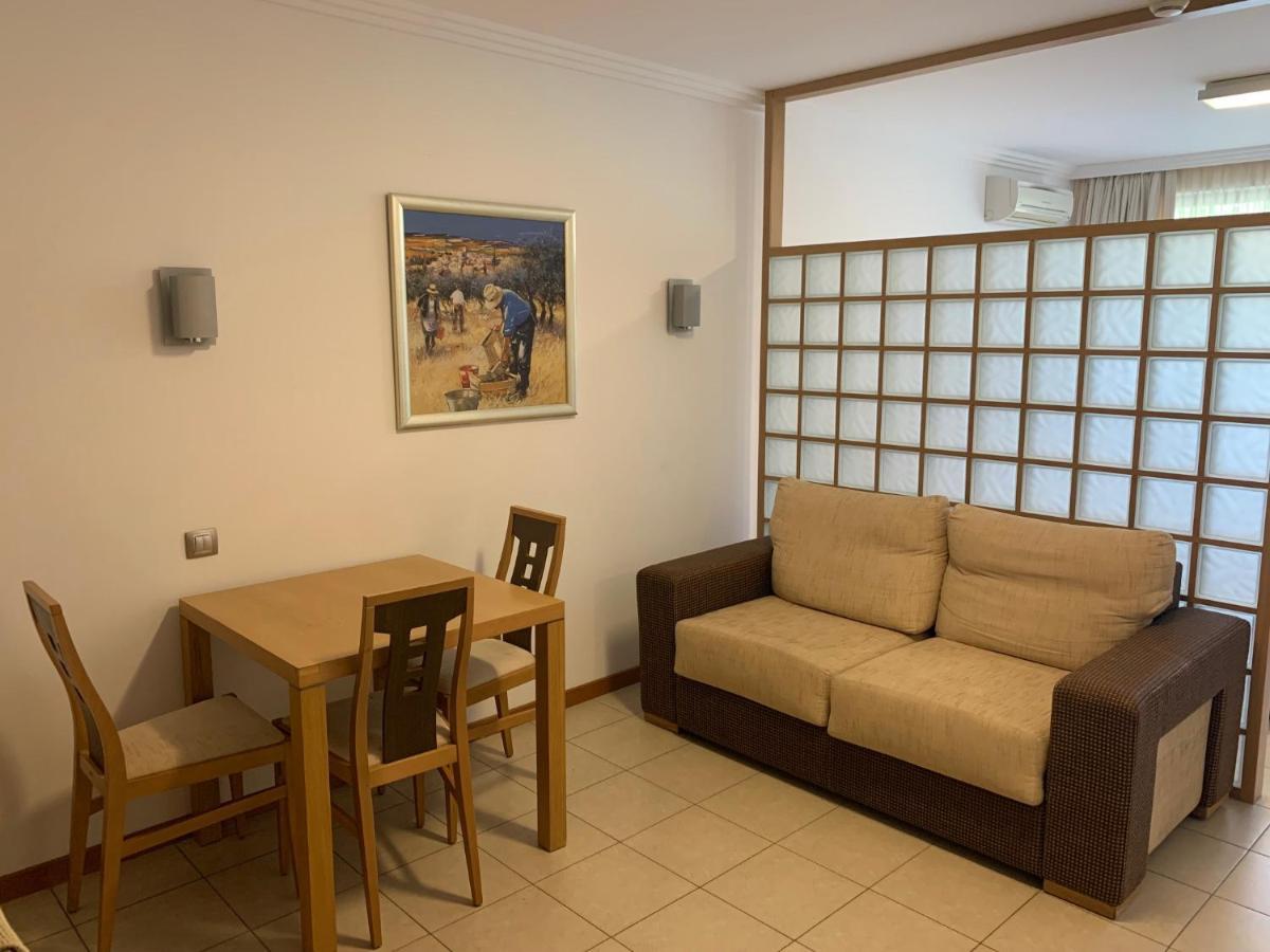 Kalina Private Apartments In Emerald Resort, 拉夫达 外观 照片