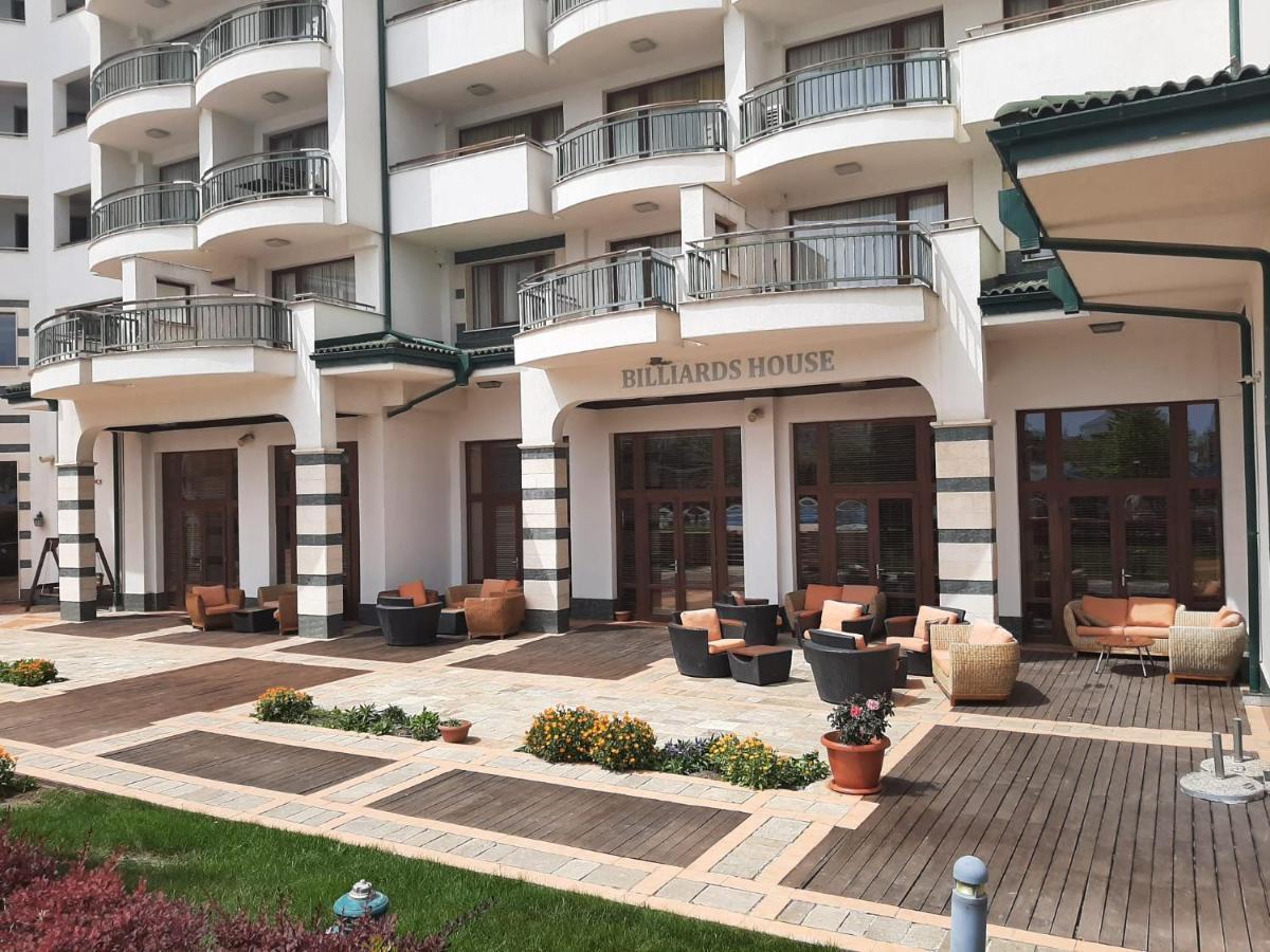 Kalina Private Apartments In Emerald Resort, 拉夫达 外观 照片