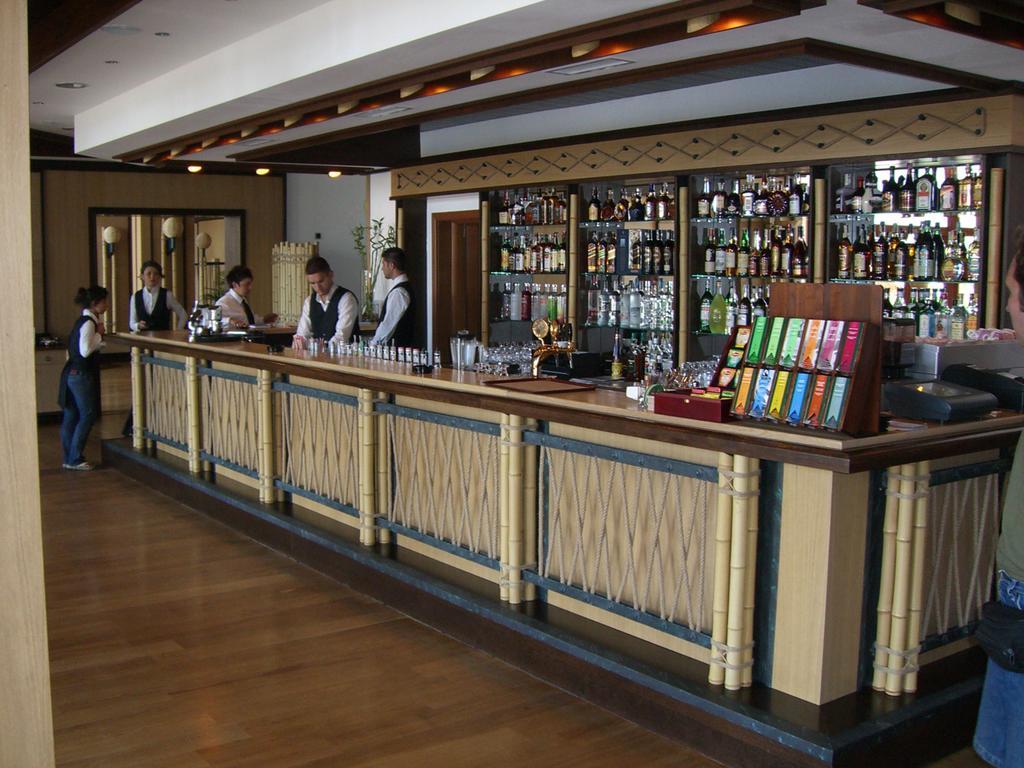 Kalina Private Apartments In Emerald Resort, 拉夫达 外观 照片