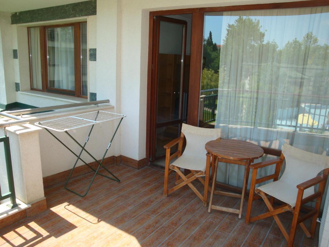 Kalina Private Apartments In Emerald Resort, 拉夫达 外观 照片